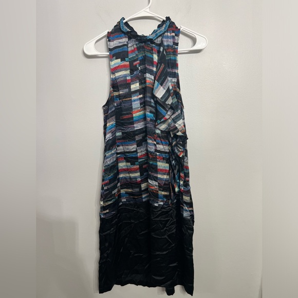 Robert Graham Dresses & Skirts - Robert Graham LORENZA Dress Women Size 10 Beaded Collar 100% SILK
